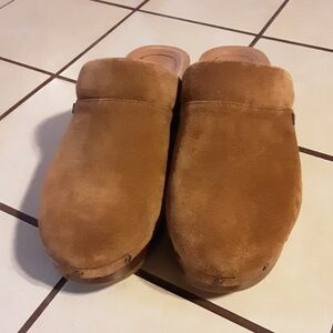 VIONiC Brown and VELVET platforms